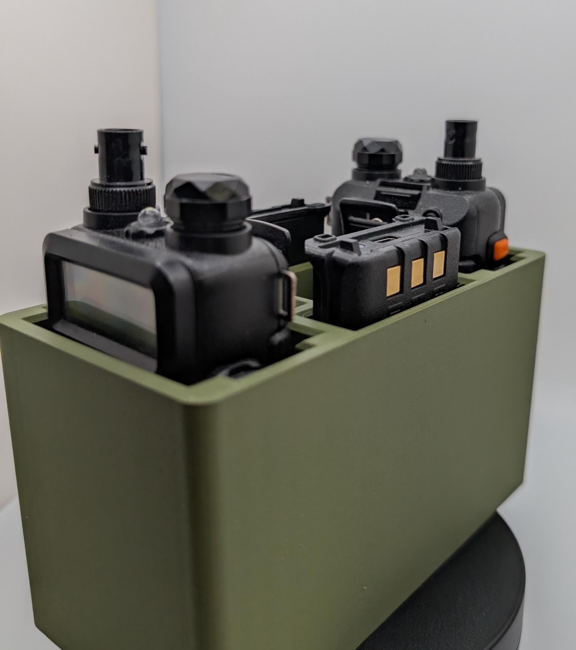UV-5R Holder 50